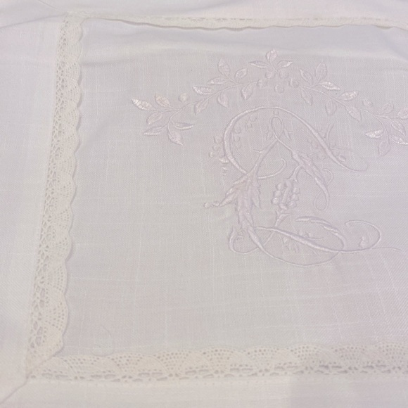 Pair - French Linen Embroidered Pillow Covers - Picture 4 of 7